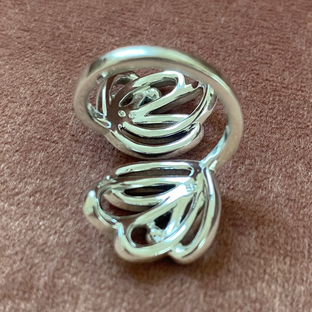 Beautiful Ring - image 7